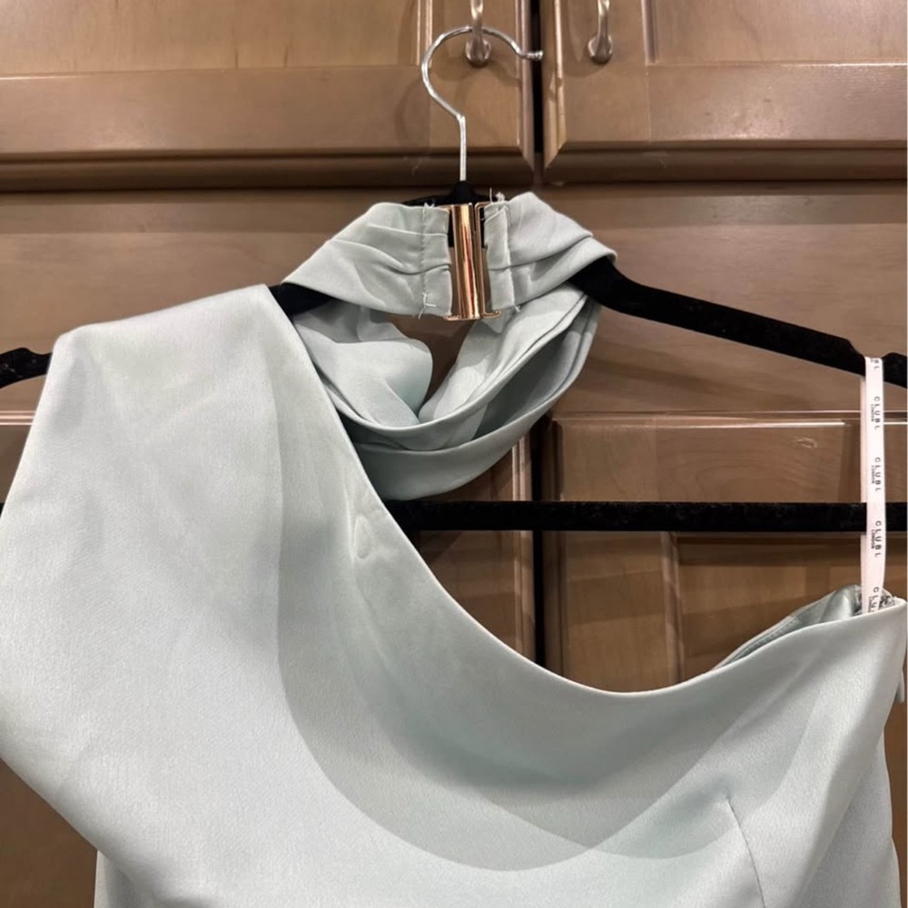 Club L London One-Shoulder Mint Blue Midi Dress - Picture 5 of 6